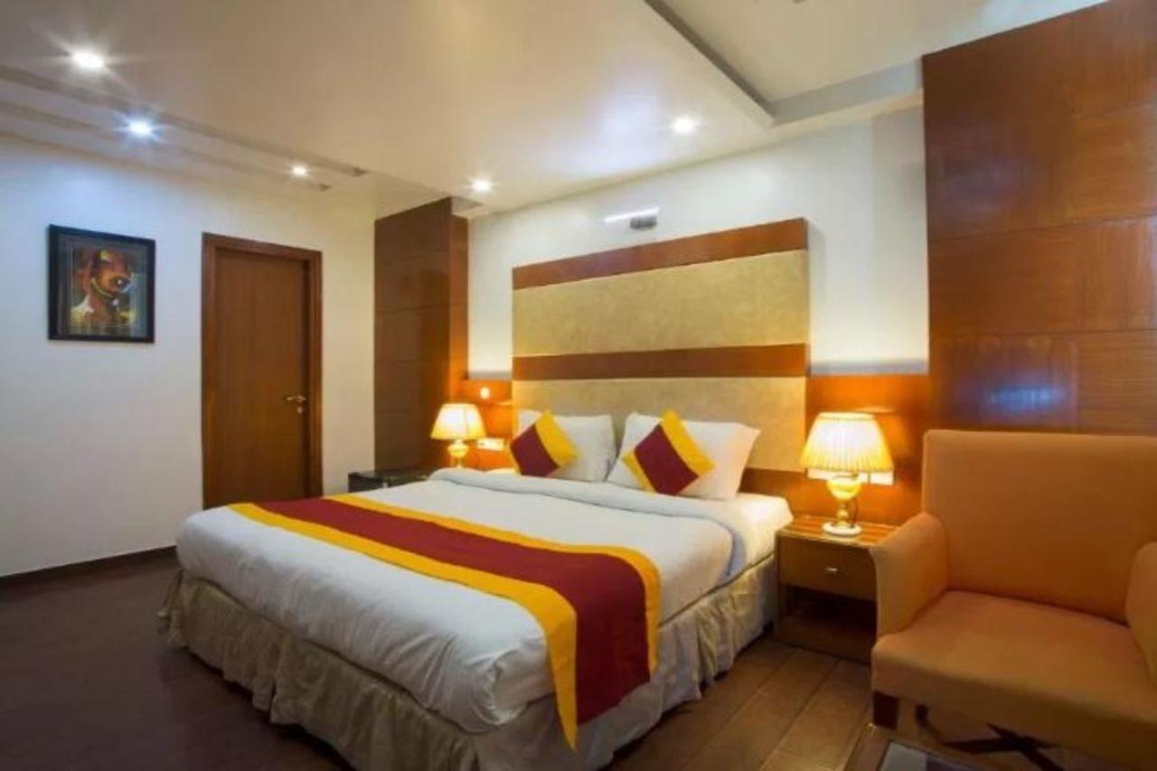 Hotel Palm Do'R - 02 Mins From New Delhi Railway Station Exterior photo