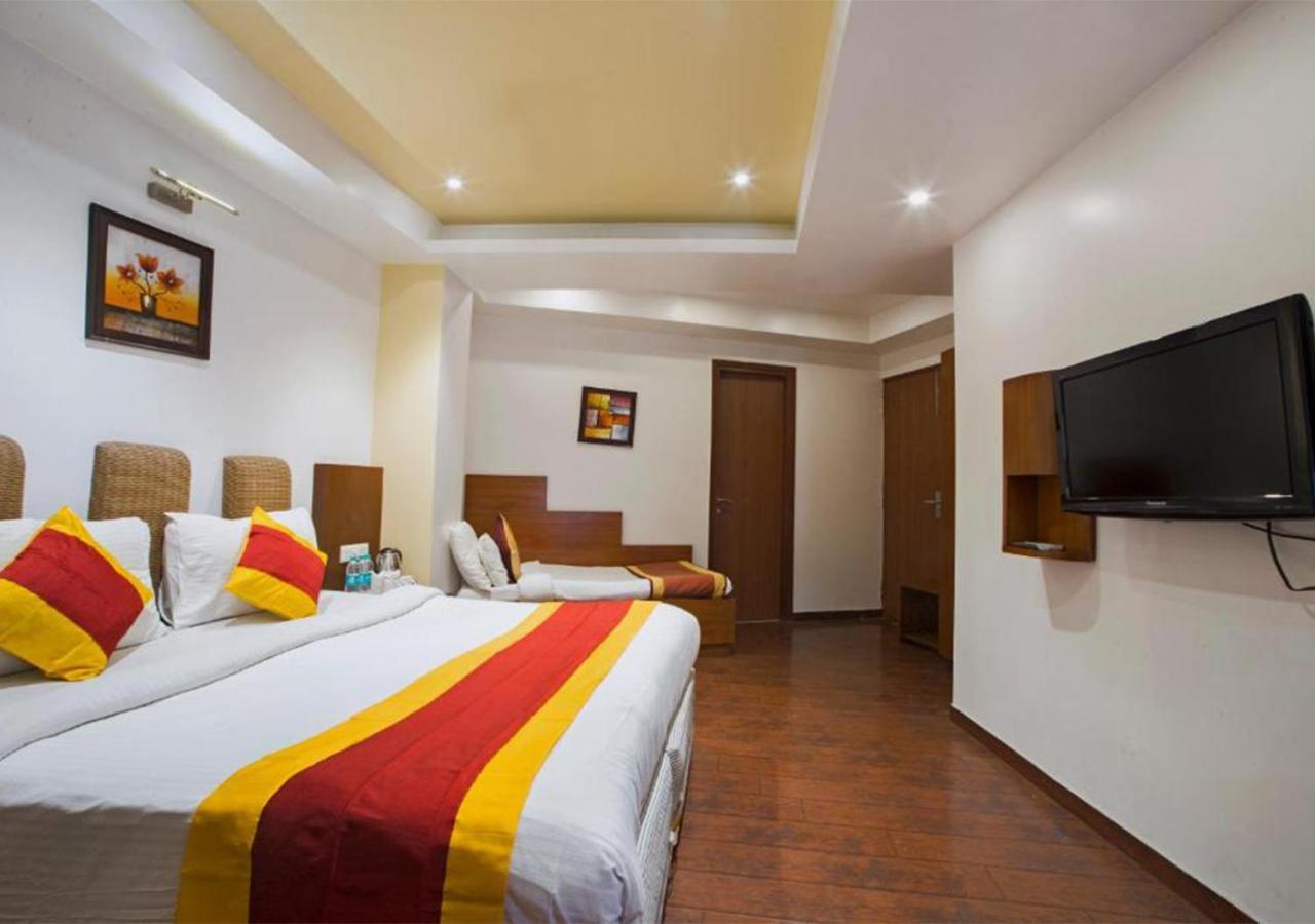 Hotel Palm Do'R - 02 Mins From New Delhi Railway Station Exterior photo